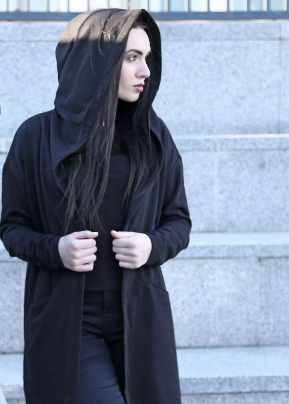 Мантия черная тонкая BlackWood Изображение Мантия черная тонкая BlackWood