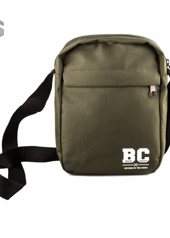Cумочка на плечо хаки Back Court Изображение Cумочка на плечо хаки Back Court