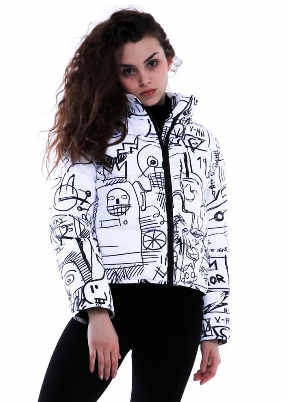 Куртка женская короткая белая с черным принтом INSHA Изображение Куртка женская короткая белая с черным принтом INSHA