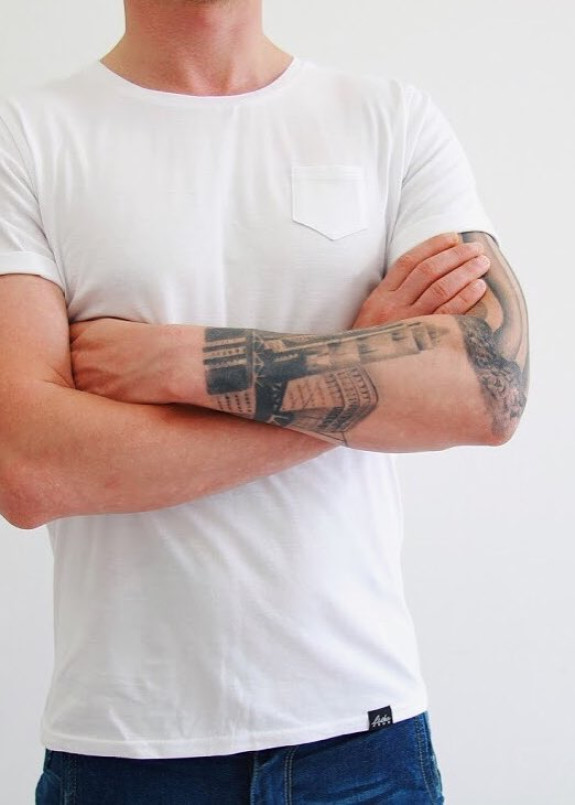 Футболка мужская с карманом белая Leska Prod  Изображение Футболка мужская с карманом белая Leska Prod