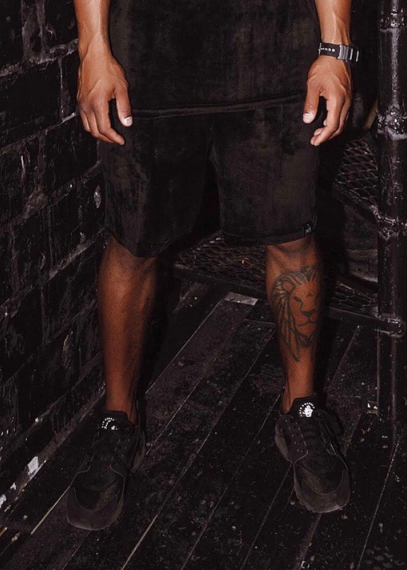 Шорты мужские велюр черные Black Limit Изображение Шорты мужские велюр черные Black Limit