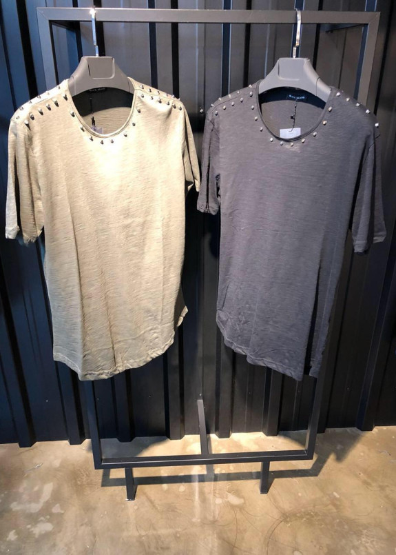 Футболка с заклепками MFSTORE Изображение Футболка с заклепками MFSTORE