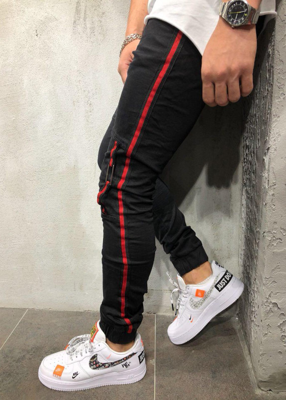 Джинсы с красными лампасами MFSTORE Изображение Джинсы с красными лампасами MFSTORE