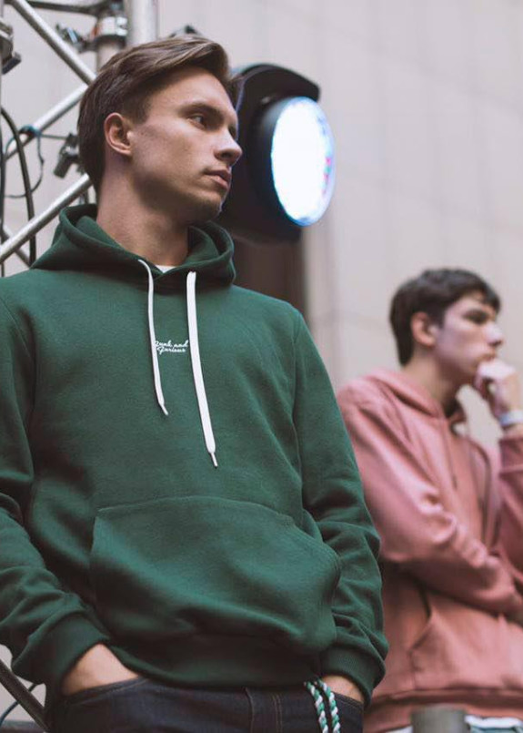 Зеленое худи small logo funk and furious Изображение Зеленое худи small logo funk and furious