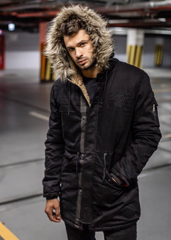 Парка на пуговицах с меховым капюшоном MFSTORE Изображение Парка на пуговицах с меховым капюшоном MFSTORE