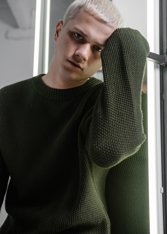 Свитер мужской зеленый Black Limit Изображение Свитер мужской зеленый Black Limit