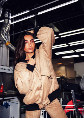 Бомбер женский Oversize бежевый Изображение Бомбер женский Oversize бежевый