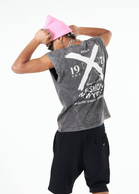 Безрукавка чоловіча виварена з принтами сіра MFStore Изображение Безрукавка чоловіча виварена з принтами сіра MFStore