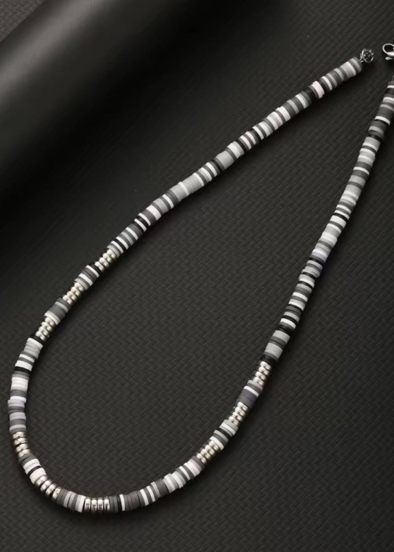 Стильний ланцюжок на шию декорований полімерами сірий MFStore Изображение Стильний ланцюжок на шию декорований полімерами сірий MFStore