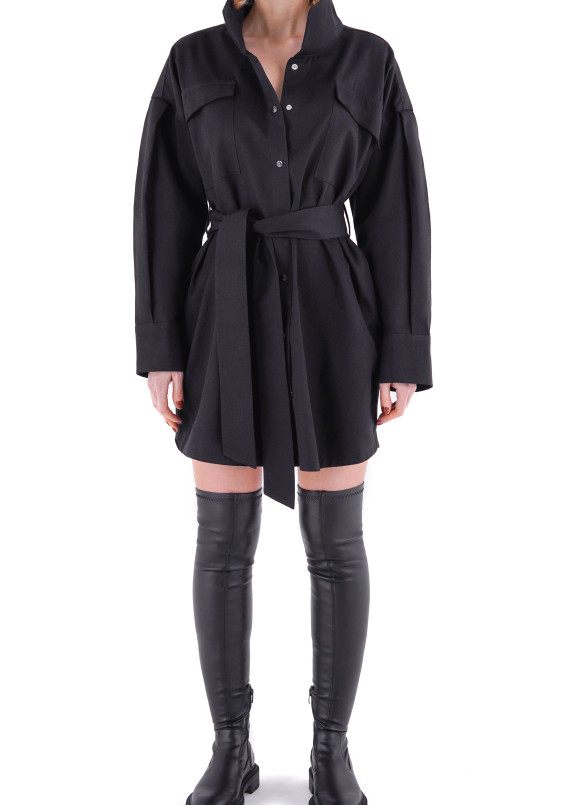 Рубашка оверсайз с воротником Изображение Рубашка оверсайз с воротником