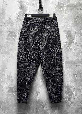 Штани вільного крою з лоскутами чорні MFStore Изображение Штани вільного крою з лоскутами чорні MFStore