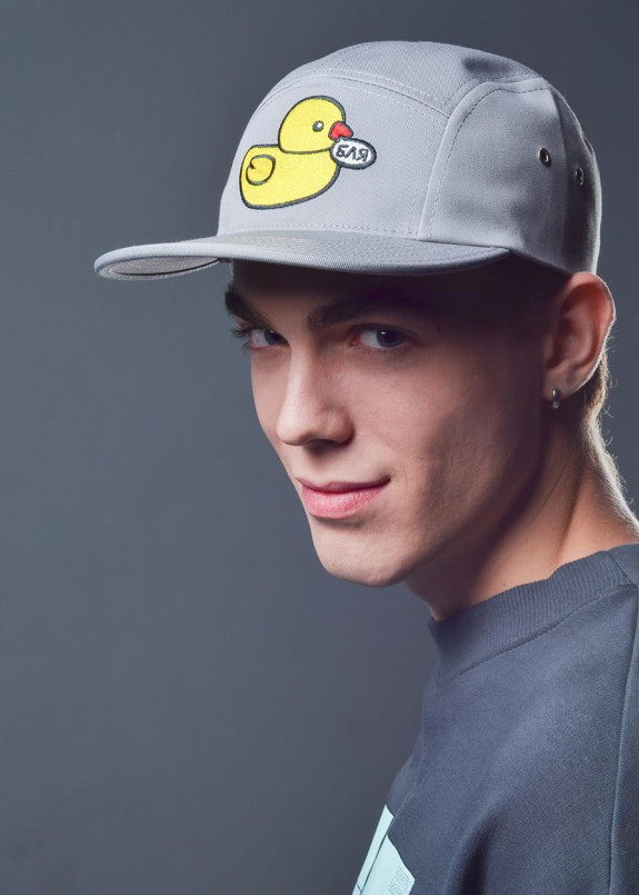 Кепка пятипанелька с принтом утки Изображение Кепка пятипанелька с принтом утки