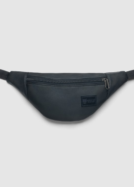 Черная бананка из кожзама Изображение Черная бананка из кожзама