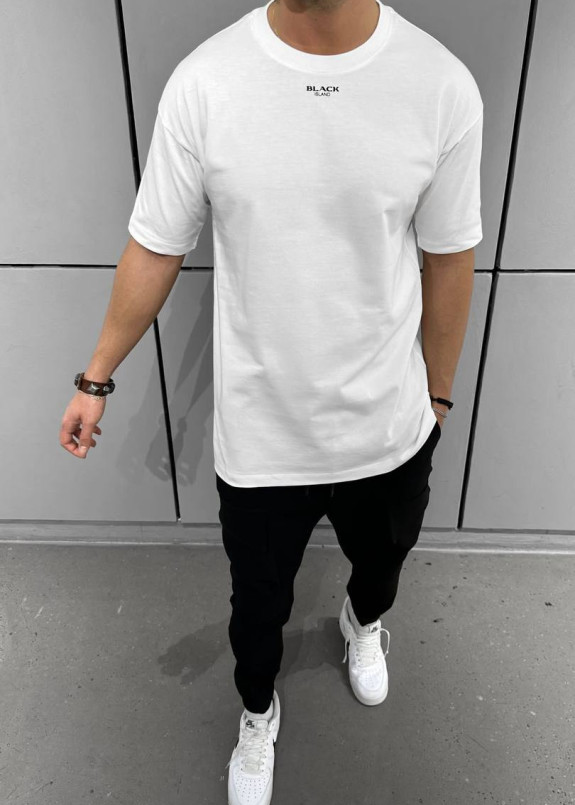 Футболка чоловіча оверсайз з текстом на горловині біла MFStore Изображение Футболка чоловіча оверсайз з текстом на горловині біла MFStore