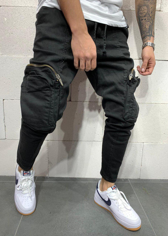 Джоггеры с большими карманами на молниях Изображение Джоггеры с большими карманами на молниях