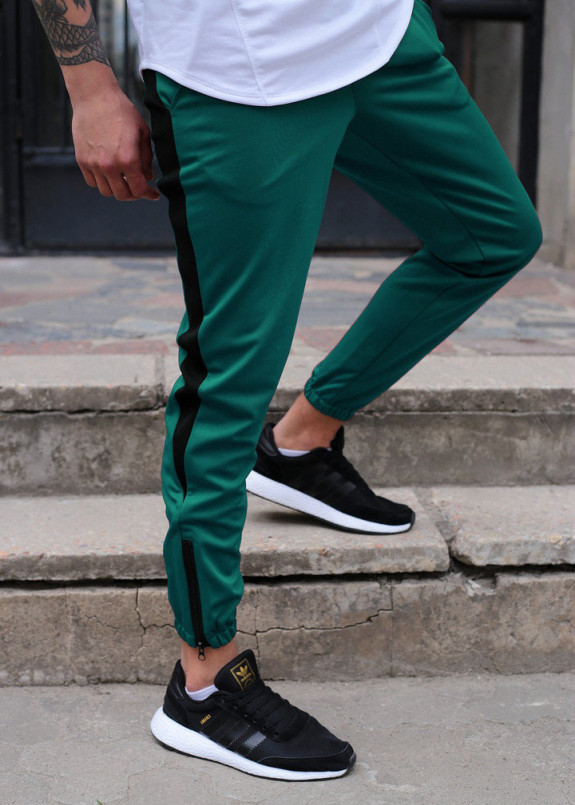 Спортивные штаны мужские зеленые с черной полоской бренд Рокки Tur streetwear Изображение Спортивные штаны мужские зеленые с черной полоской бренд Рокки Tur streetwear