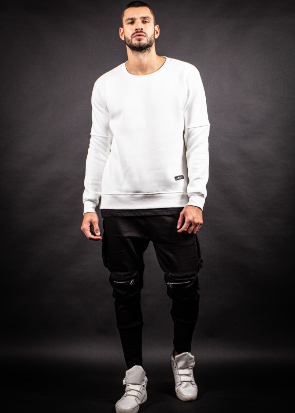 Кофта белого цвета на флисе с вставкой снизу Изображение Кофта белого цвета на флисе с вставкой снизу