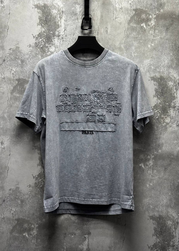 Футболка вільного крою виварена з вишивкою сіра світла MFStore Изображение Футболка вільного крою виварена з вишивкою сіра світла MFStore