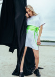 Изображение Платье-футболка с салатовым поясом-корсетом