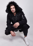 Парка с черным мехом декорированная молниями MFStore Изображение Парка с черным мехом декорированная молниями MFStore