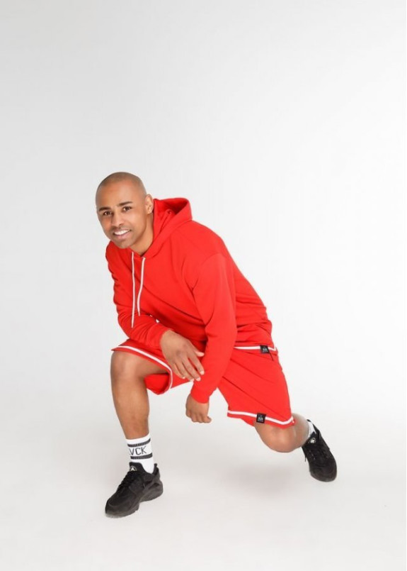 Шорты мужские структурные с полоской внизу красные Изображение Шорты мужские структурные с полоской внизу красные