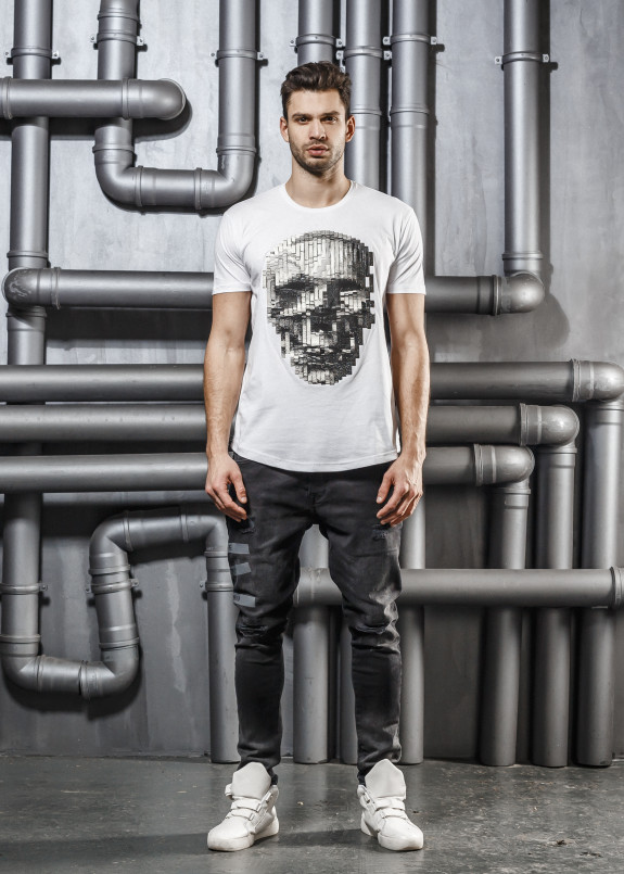 Футболка с детализированным черепом Mfstore Изображение Футболка с детализированным черепом Mfstore