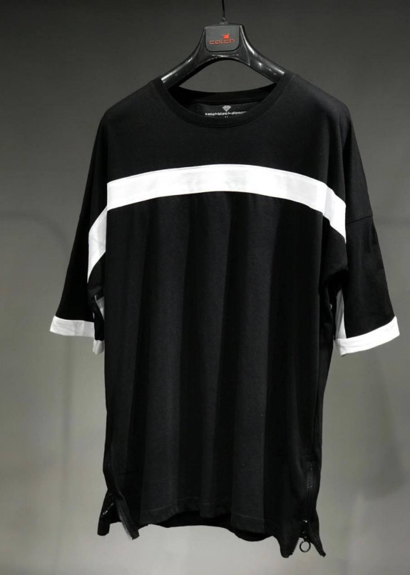 Футболка с белой вставкой на груди MFStore Изображение Футболка с белой вставкой на груди MFStore