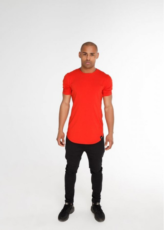 Футболка мужская базовая с круглым низом красная Black Limit Изображение Футболка мужская базовая с круглым низом красная Black Limit