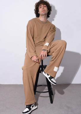 Костюм оверсайз з нашивками пісочний MFStore Изображение Костюм оверсайз з нашивками пісочний MFStore