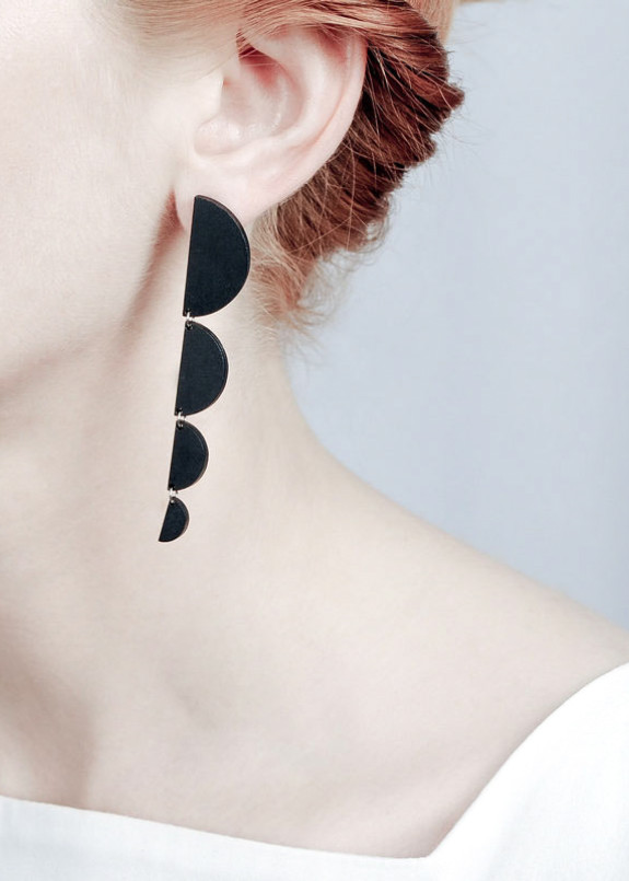 Серьги полукруги уменьшение Nebula7 Изображение Серьги полукруги уменьшение Nebula7