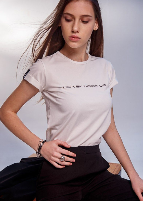 Базова футболка heaven inside us Изображение Базова футболка heaven inside us