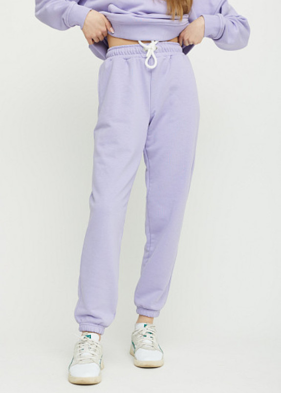 Фіолетові спортивні штани вільного крою Изображение Фіолетові спортивні штани вільного крою