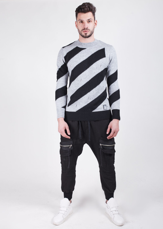 Свитер черно-серый в полоску MFStore Изображение Свитер черно-серый в полоску MFStore