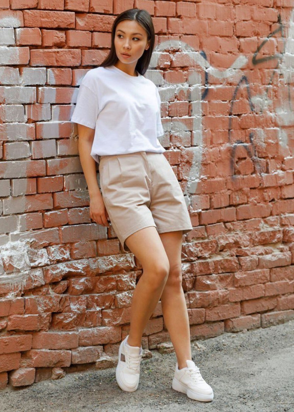 Шорты женские бежевые Kathreen Изображение Шорты женские бежевые Kathreen