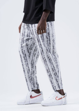 Стильні штани вільного крою білі з чорними смужкам MFStore Изображение Стильні штани вільного крою білі з чорними смужкам MFStore