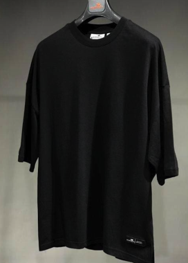 Футболка со звездой на спине MFStore Изображение Футболка со звездой на спине MFStore