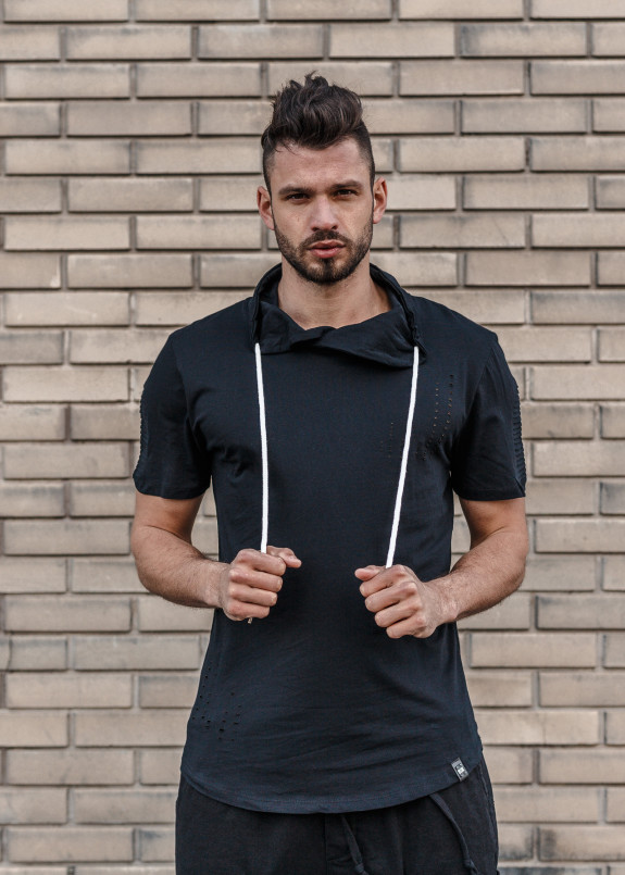 Футболка с капюшоном Mfstore Изображение Футболка с капюшоном Mfstore