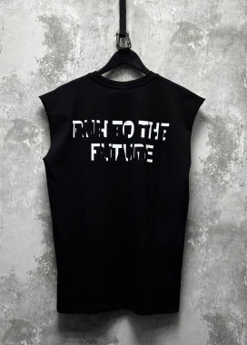 Безрукавка з текстом на спині чорна MFStore Изображение Безрукавка з текстом на спині чорна MFStore