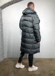 Удлиненный серый мужской пуховик Mfstore Изображение Удлиненный серый мужской пуховик Mfstore