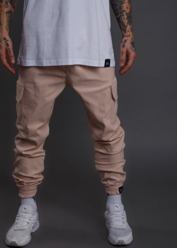 Штаны мужские джогеры с накладными карманами бежевые Изображение Штаны мужские джогеры с накладными карманами бежевые