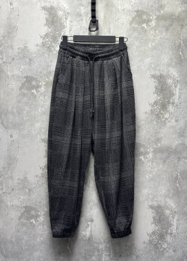 Стильні штани вільного крою в чорно-сіру смужку MFStore Изображение Стильні штани вільного крою в чорно-сіру смужку MFStore