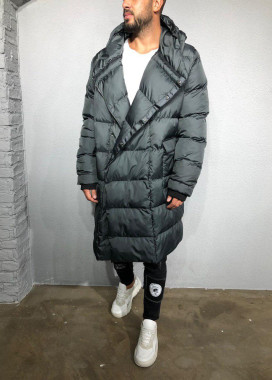 Удлиненный серый мужской пуховик Mfstore Изображение Удлиненный серый мужской пуховик Mfstore