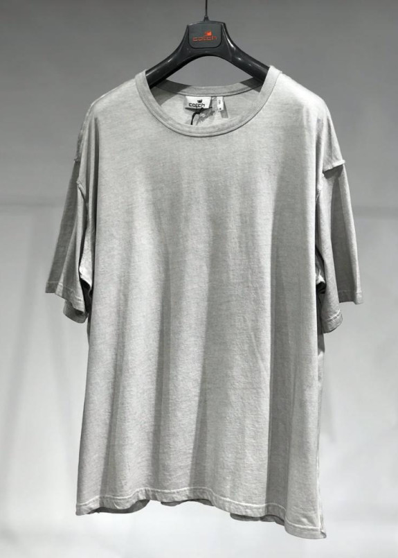 Трикотажная футболка с вареным эффектом Изображение Трикотажная футболка с вареным эффектом