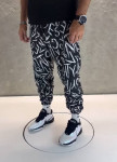 Штани вільного крою з малюнками чорно-білі MFStore Изображение Штани вільного крою з малюнками чорно-білі MFStore