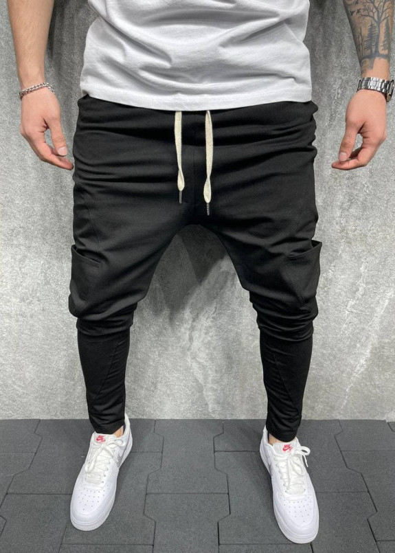 Брюки спортивные с маленьким карманом выше колена MFStore Изображение Брюки спортивные с маленьким карманом выше колена MFStore