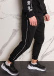 Изображение Спортивные штаны мужские черные с тонким белым лампасом  Рейн