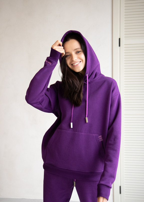 Фиолетовый костюм на флисе Изображение Фиолетовый костюм на флисе