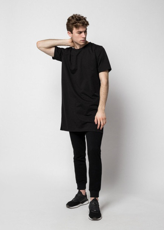 Футболка мужская черная удлиненная модель Ronin Tur streetwear Изображение Футболка мужская черная удлиненная модель Ronin Tur streetwear