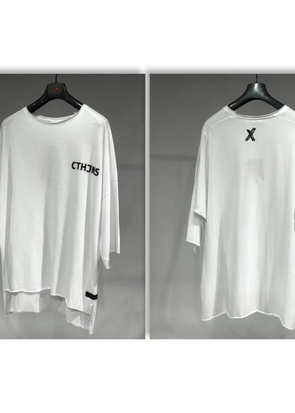Футболка белая с буквами CTHJNS MFStore Изображение Футболка белая с буквами CTHJNS MFStore