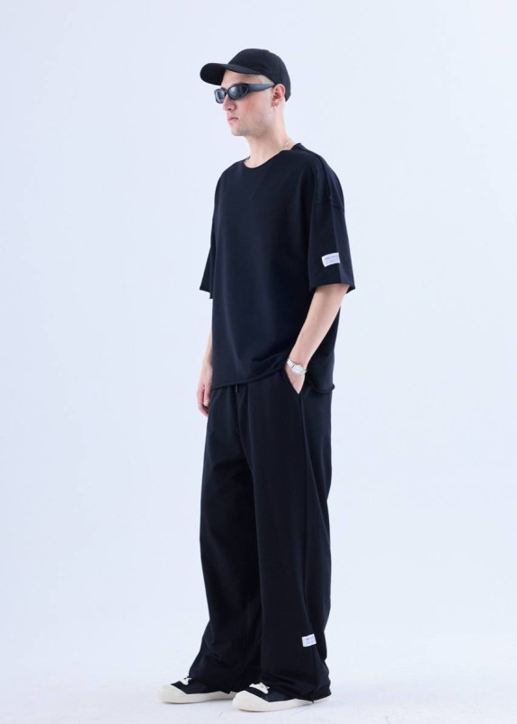 Костюм оверсайз з нашивками чорний baggi MFStore Изображение Костюм оверсайз з нашивками чорний baggi MFStore